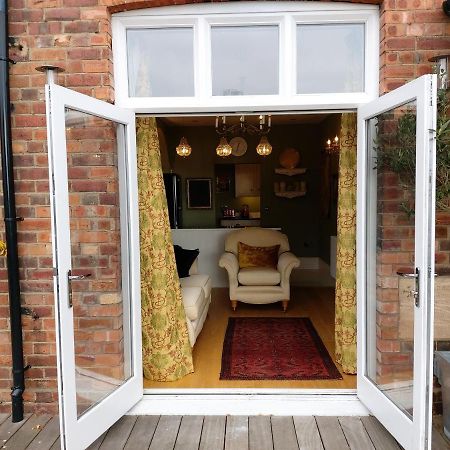 The Rector'S Retreat At The Old Vicarage Apartment Lincoln Exterior foto
