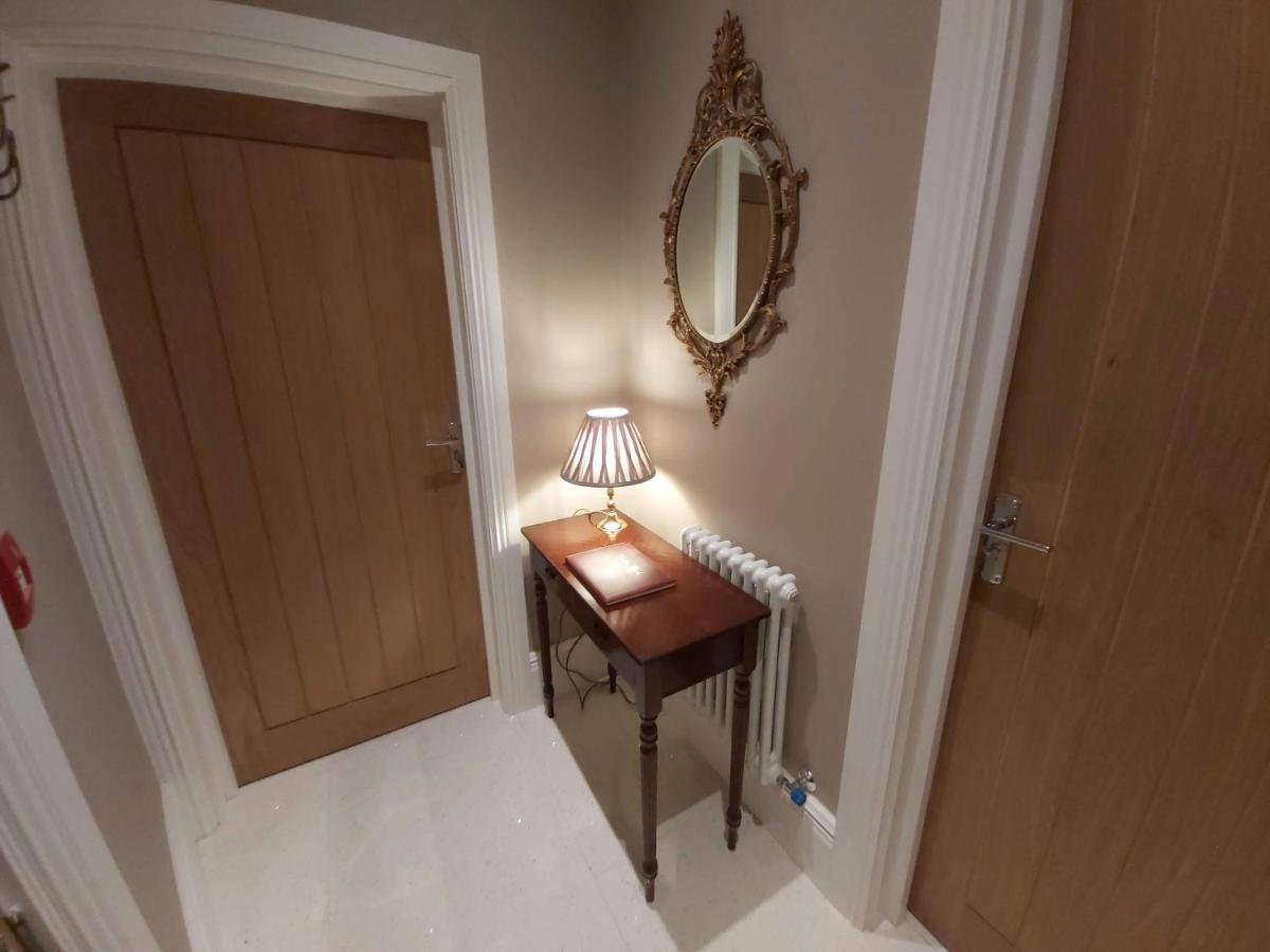 The Rector'S Retreat At The Old Vicarage Apartment Lincoln Exterior foto